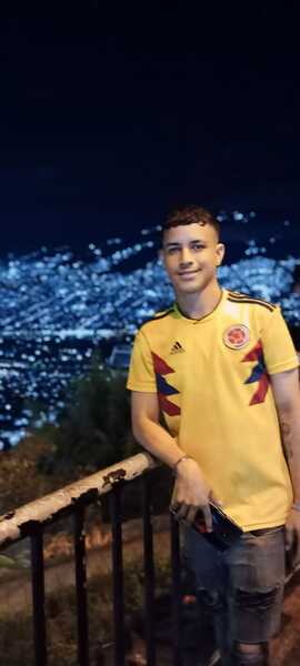 Artist gregorybox Foto 2