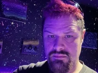 DezmoDezi86 Profilbild des Cam-Modells