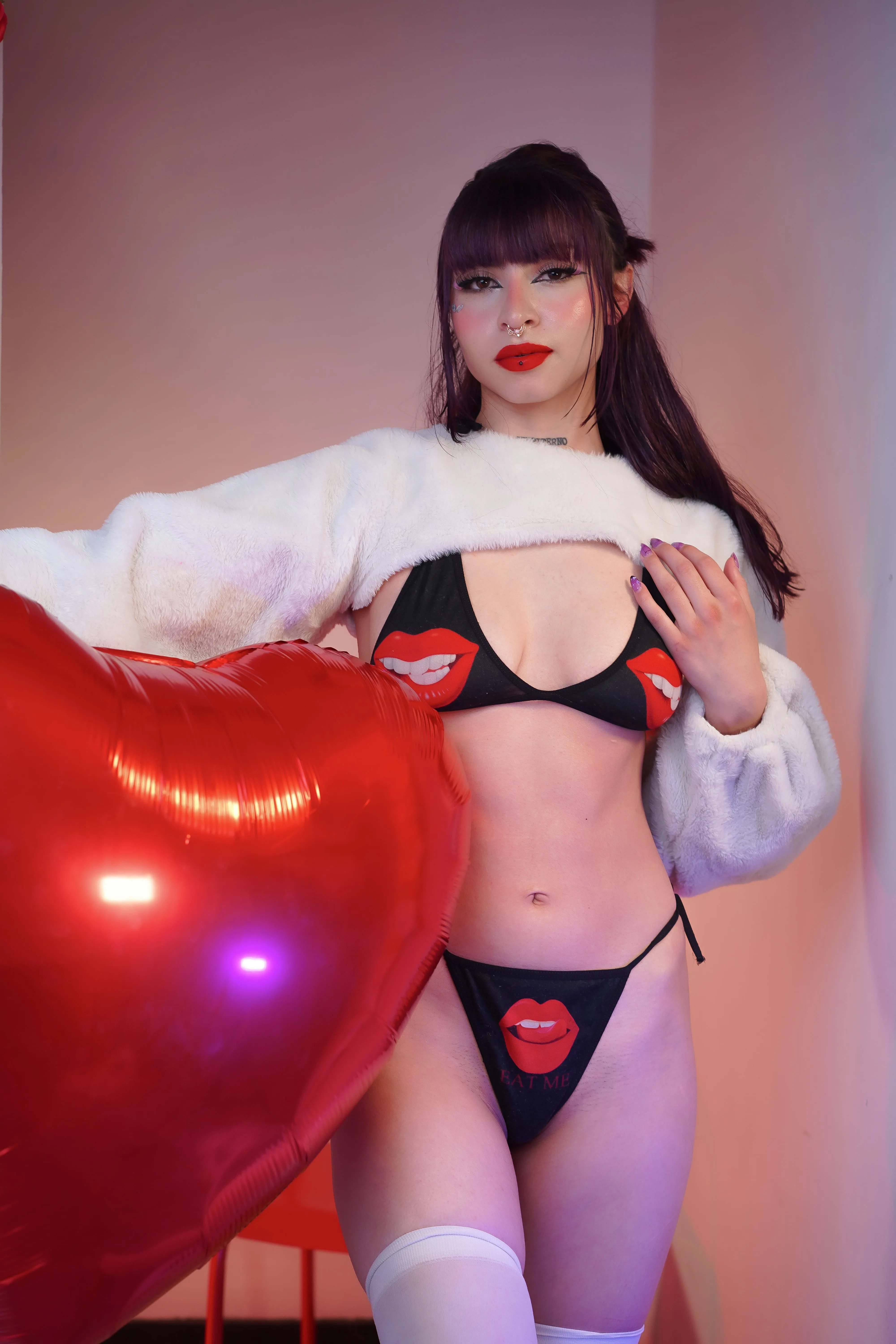 Performer katelillyrose51 Photo 8