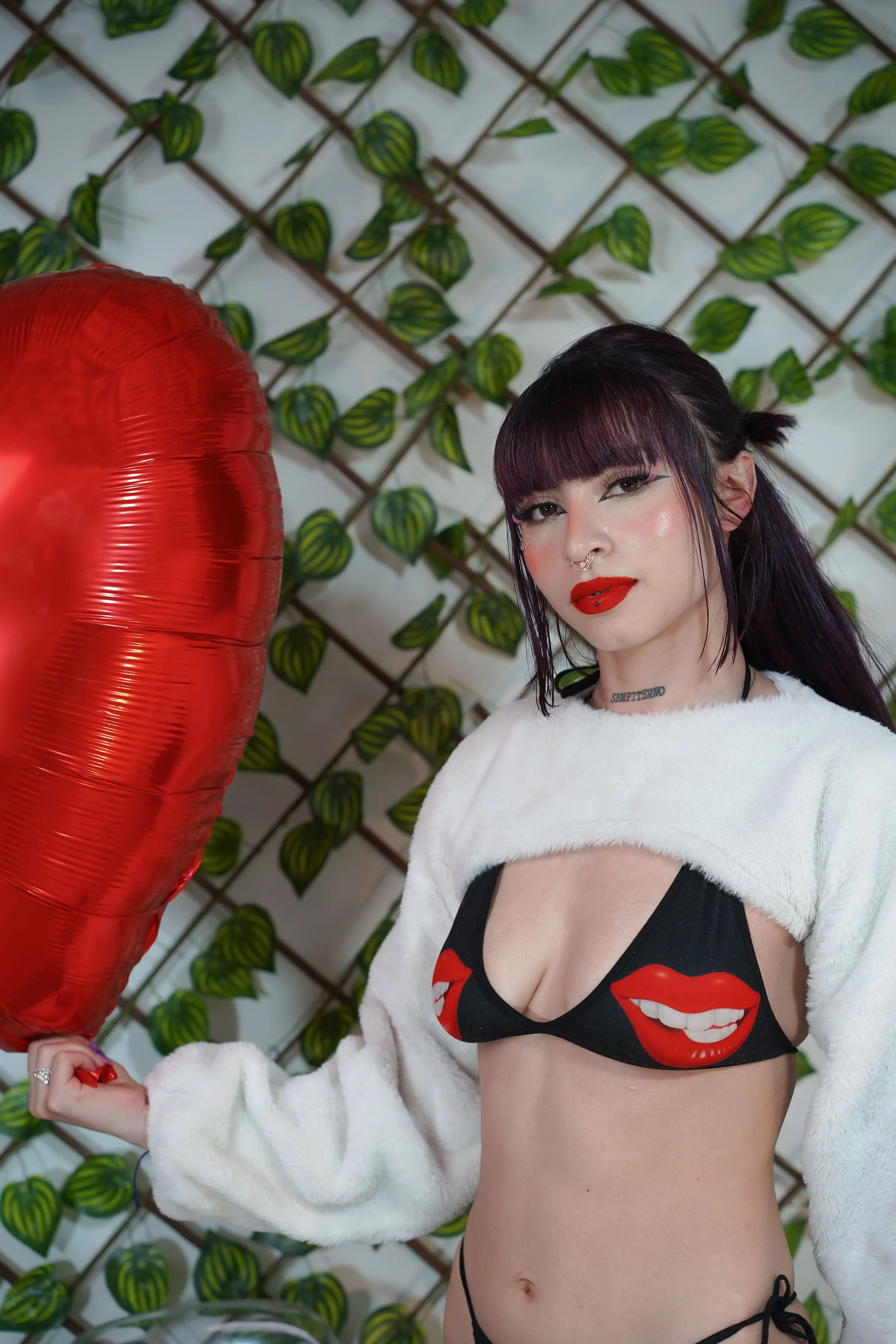 Performer katelillyrose51 Photo 10