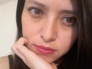 Image de profil du modèle de webcam ZaraEsmith