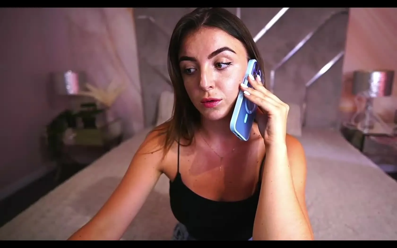 Artista LivanaRayy Video 1