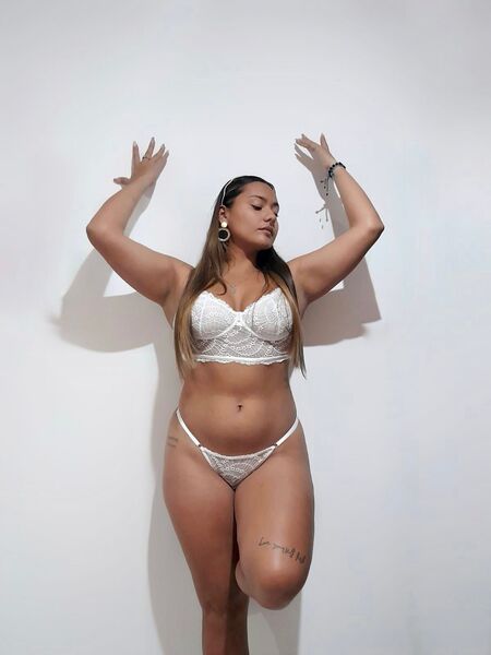 Artist MaddyCoxx Foto 2