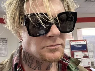 Thebullgod profilbild på webbkameramodell