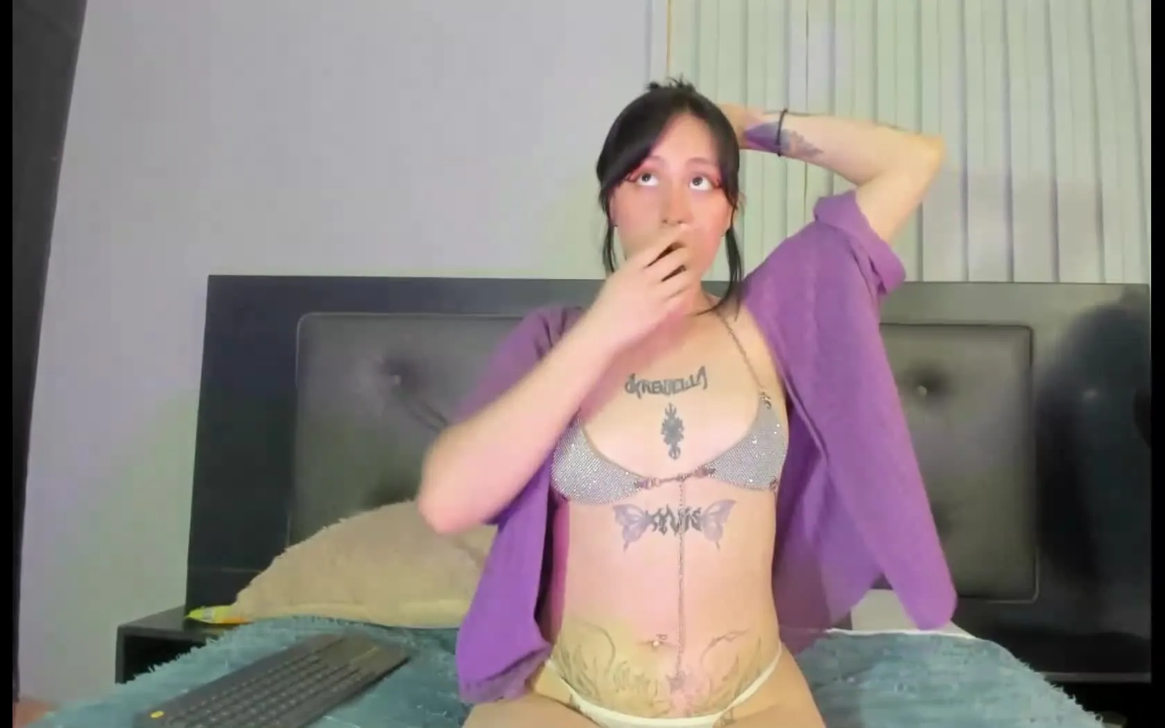 Performer ElektraUwU Video 1
