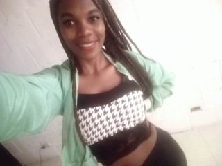 XiomaraGoldx profilbild på webbkameramodell