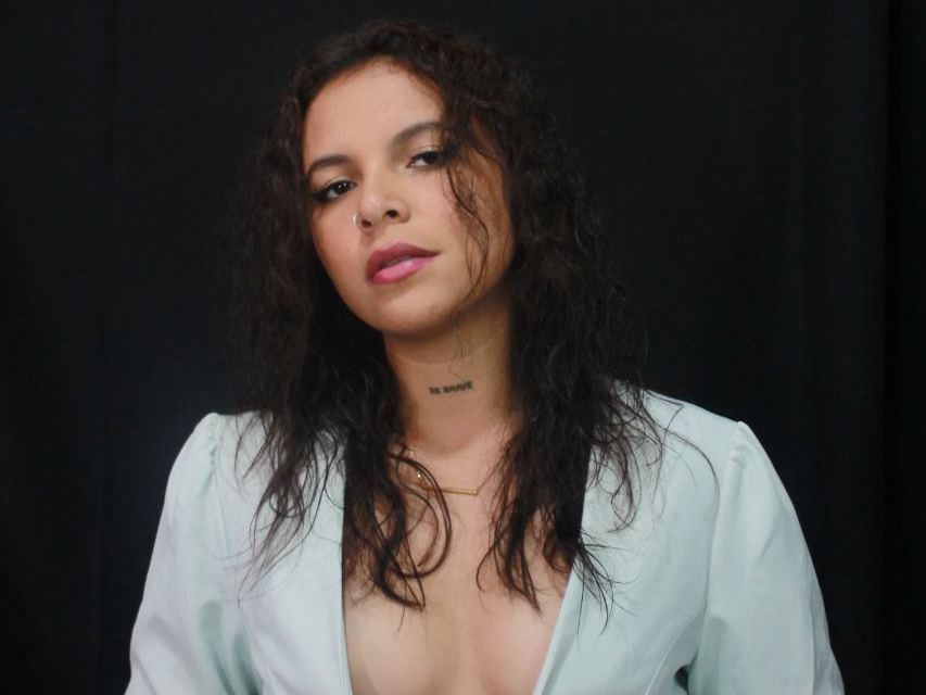 Image de profil du modèle de webcam valeriiaqueen