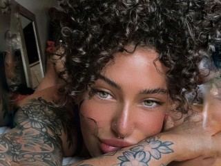 Foto de perfil de modelo de webcam de BelleUK