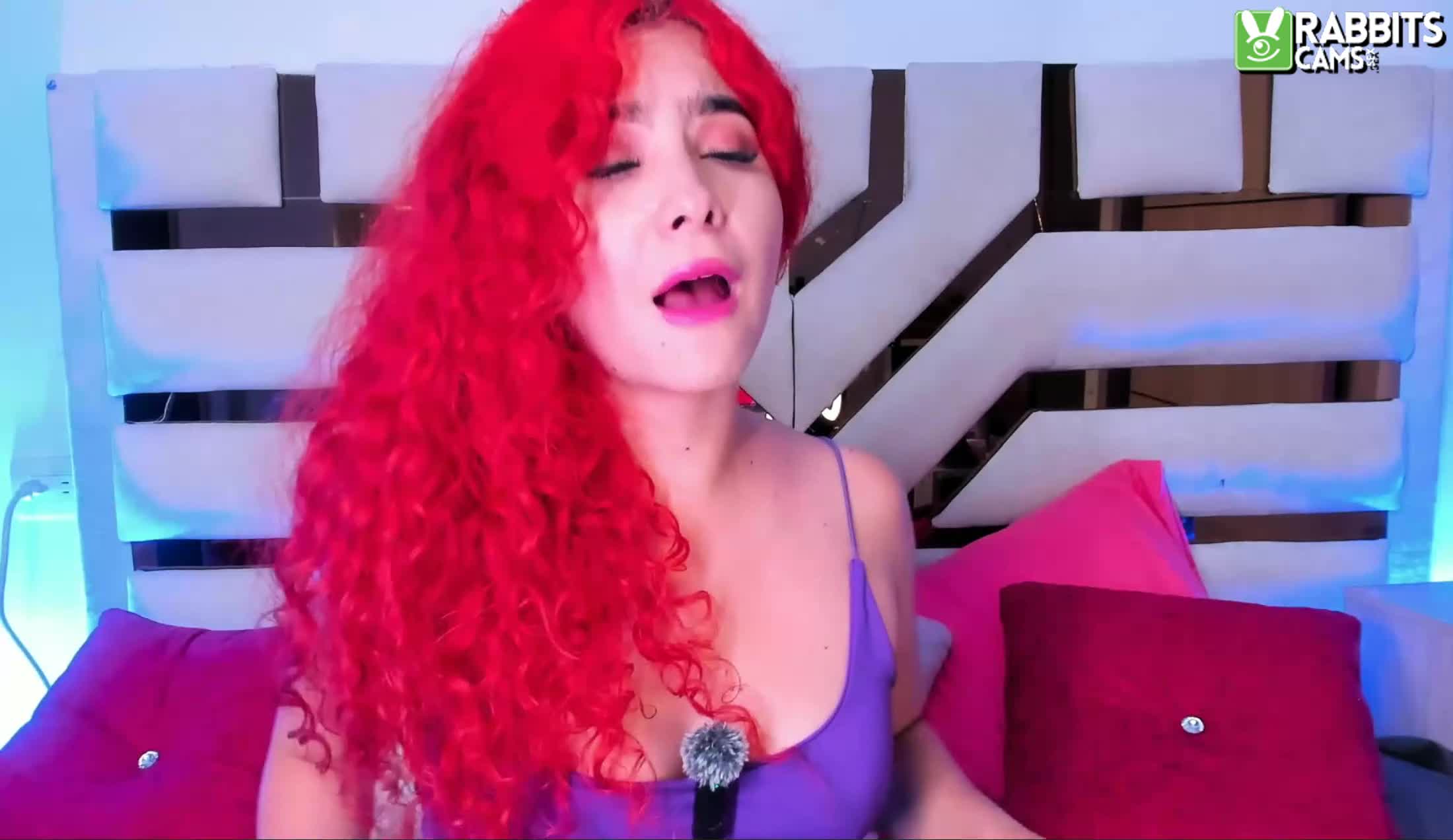 Artist ThalliaFox Video 2