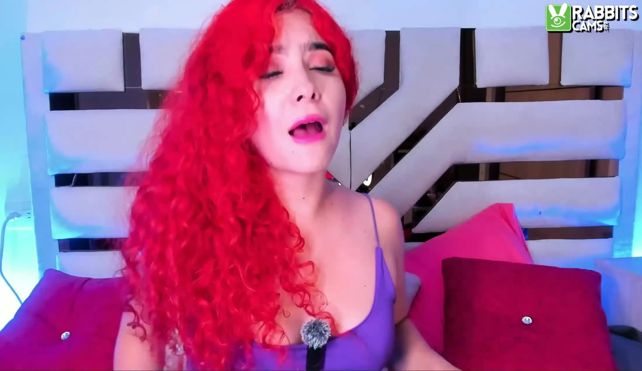 Artist ThalliaFox Video 1