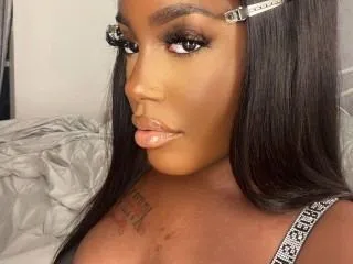 CharUK immagine del profilo del modello di cam