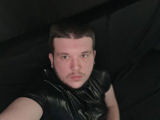 justjosh69 profilbild på webbkameramodell 