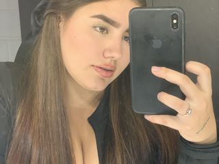 LanaHoward Profilbild des Cam-Modells