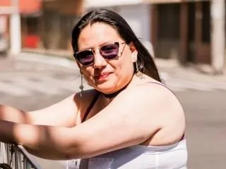 CloeThompsonn profielfoto van cam model