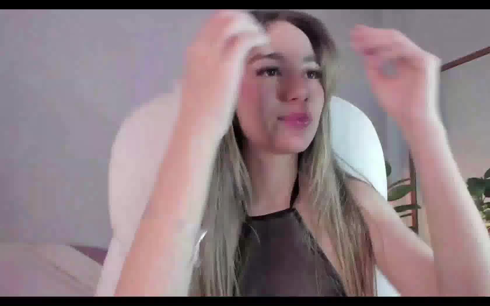 Performer NaomiClemer Video 1