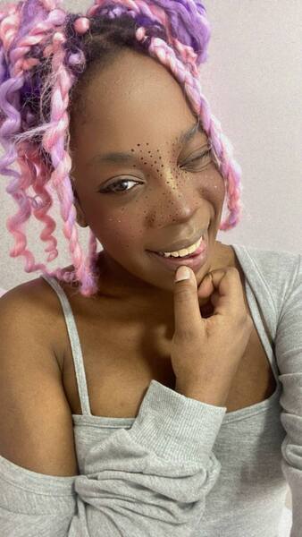 Intérprete AlicePool Foto 5