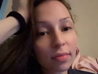 CelinaLowe immagine del profilo del modello di cam