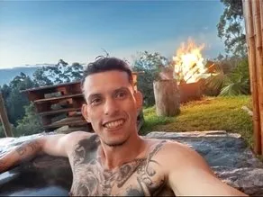 Image de profil du modèle de webcam Benedetto