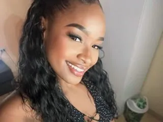 Pamelaevann profielfoto van cam model