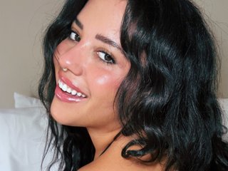 Imagen de perfil de modelo de cámara web de Nicolette_Neptune