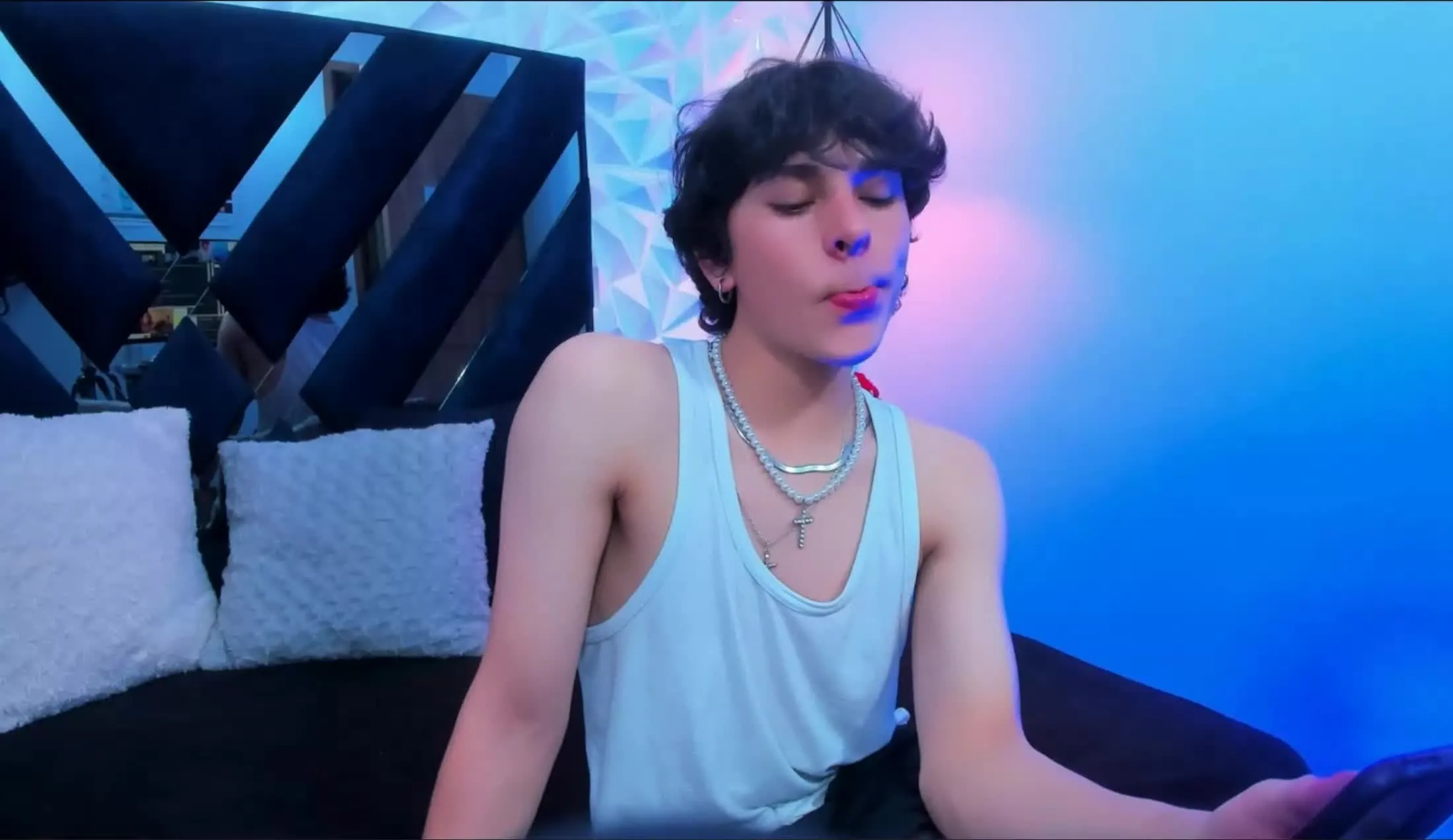 Interprète lukehowland Vidéo 1