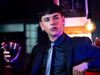 lukehowland cam model profile picture 