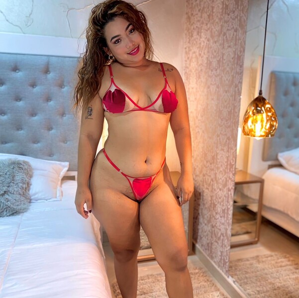 Interprète LeilaHolden Photo 1
