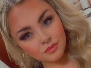 Imagen de perfil de modelo de cámara web de VictoriaLeeUK