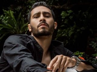 Imagen de perfil de modelo de cámara web de DavideBianco