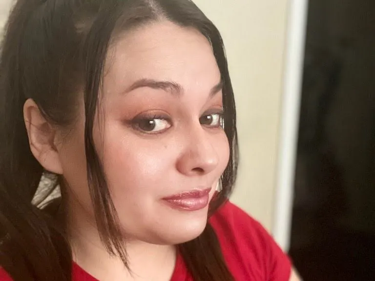 MichiMayhem profilbild på webbkameramodell