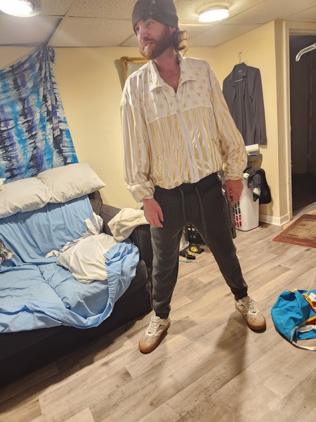 Utøver Bucknaked123 Bilde 2