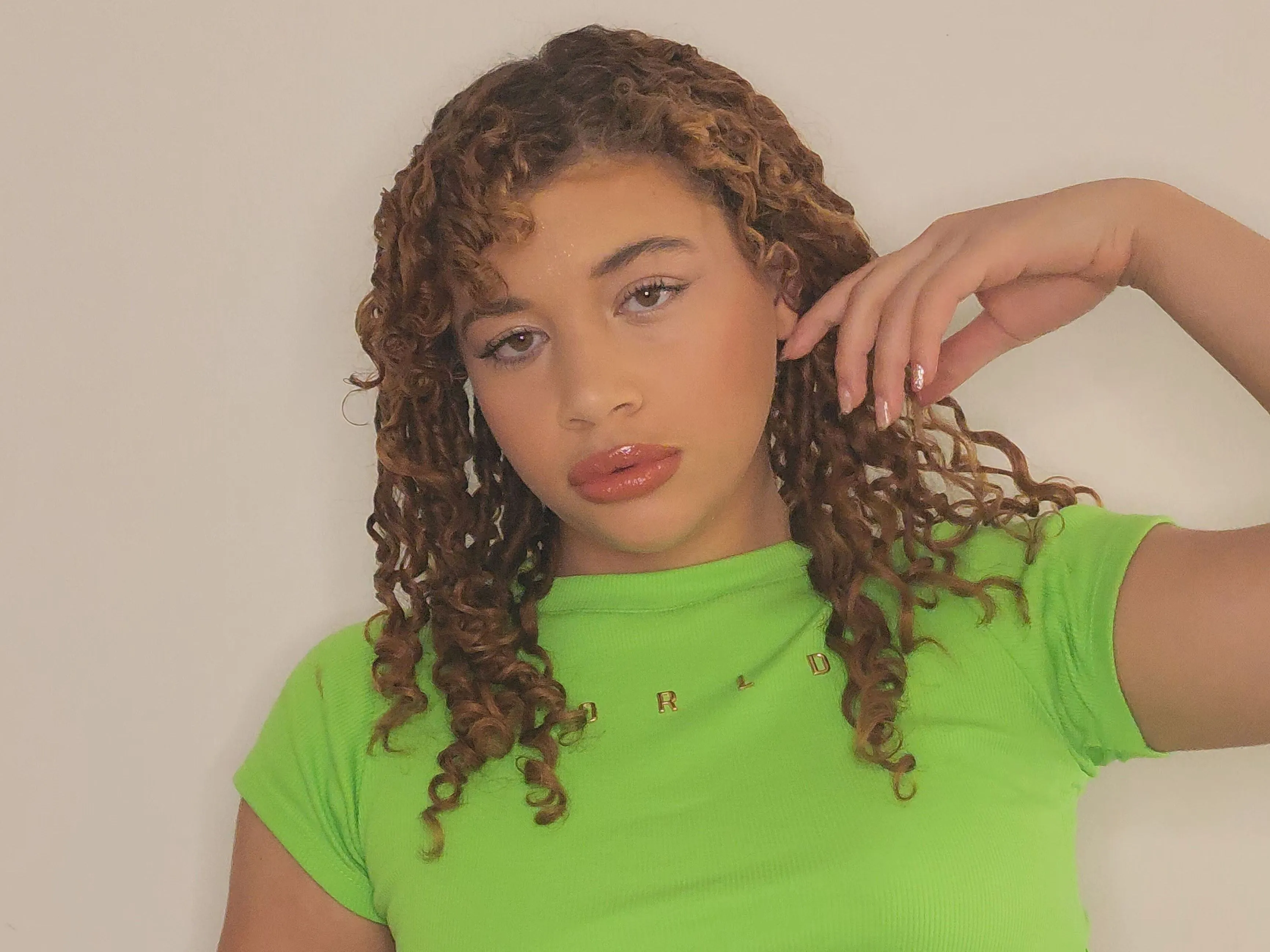 Imagen de perfil de modelo de cámara web de CharlotteSkyLat