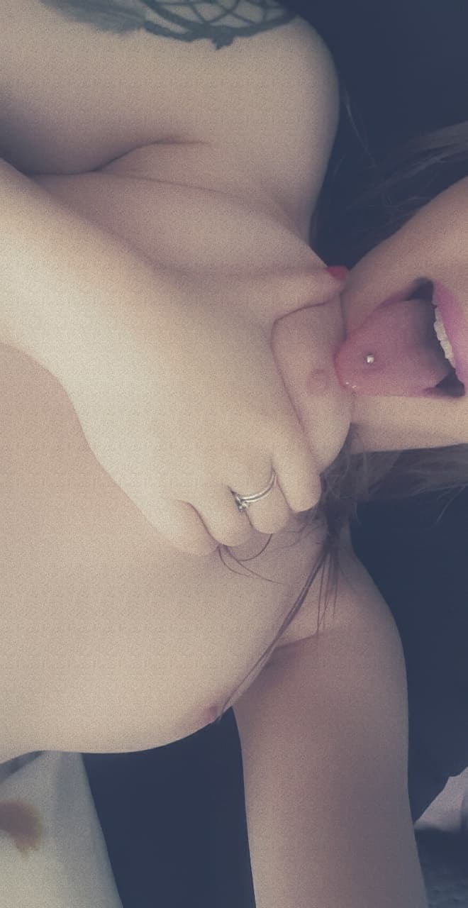 Artist BabyyyyGirl Foto 1