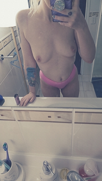 Artiest BabyyyyGirl Foto 3