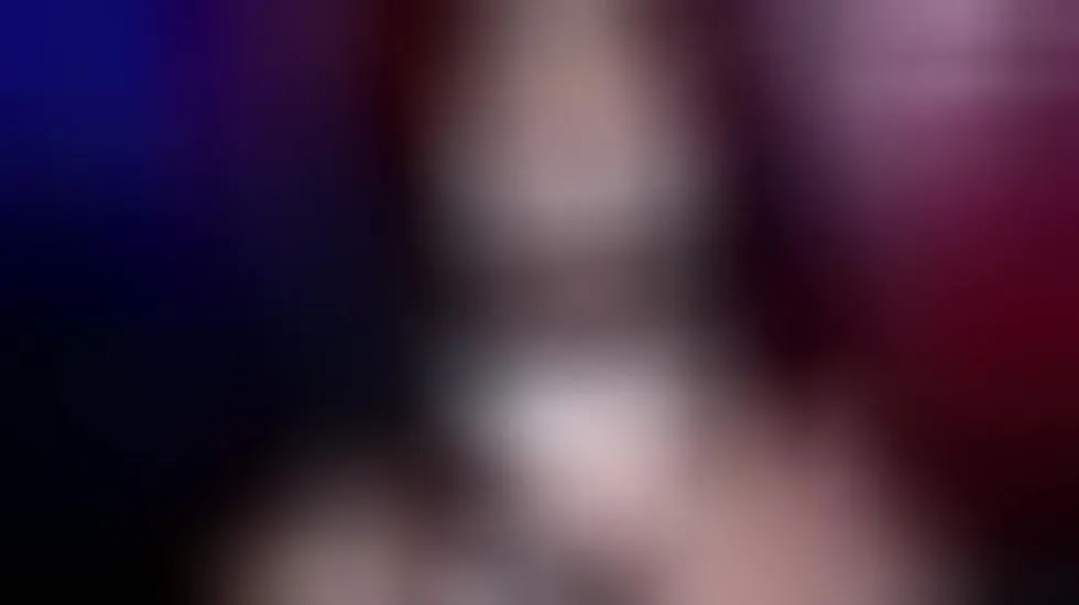 Interprète Grey999 Vidéo 4