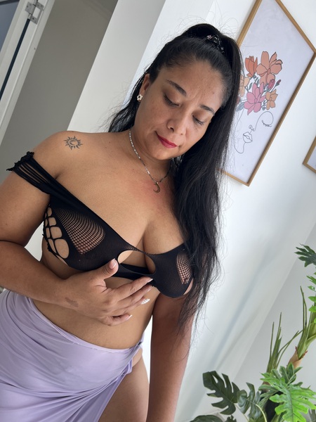 Interprete SHARONNBIGASS Foto 8