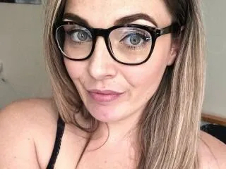 Lolalovestaboo profielfoto van cam model