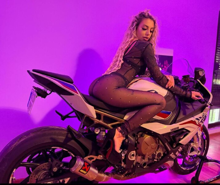 Darsteller AngelLisaakira Foto 2