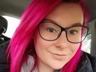PinkLittleMinx profielfoto van cam model