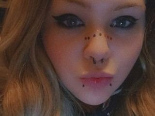 Image de profil du modèle de webcam Stayandsin22