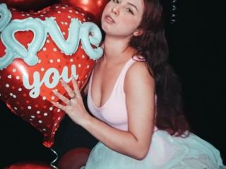 allenabril cam model profile picture