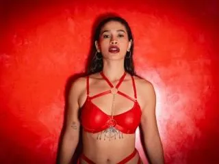 JuliaSstormm immagine del profilo del modello di cam