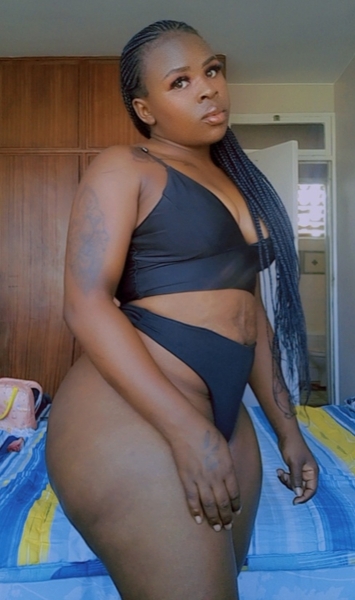 Interprete bustyass26xxx Foto 4