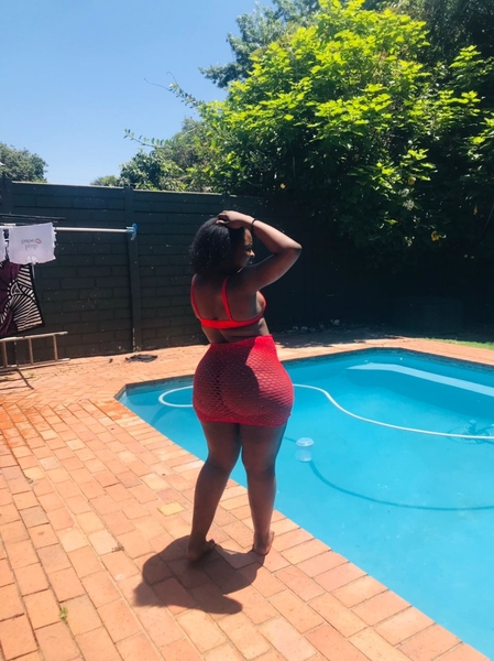 Interprete bustyass26xxx Foto 7