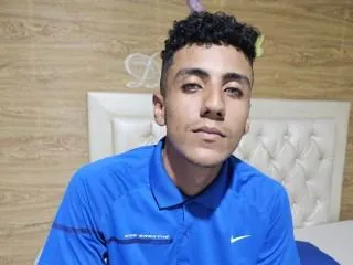Image de profil du modèle de webcam guyastcanel24