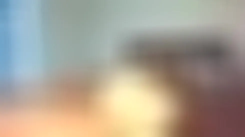 Interprète MellaYellaNaomi Vidéo 1