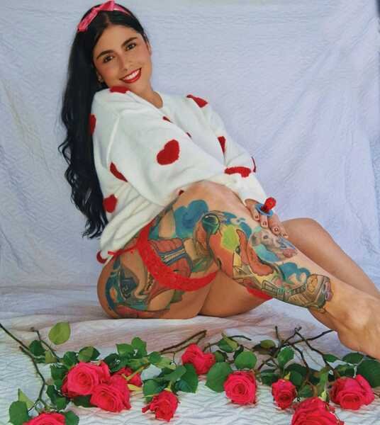 Performer Juliiethaservas Photo 2