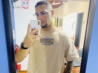 Imagen de perfil de modelo de cámara web de MikeZen
