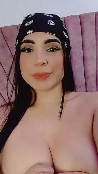 Interprete AriiaGomerie Foto 2