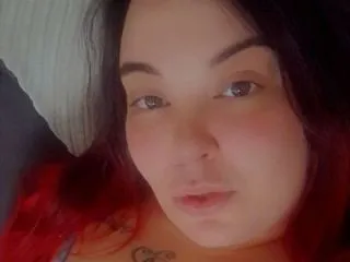 Image de profil du modèle de webcam KaybeeBangs